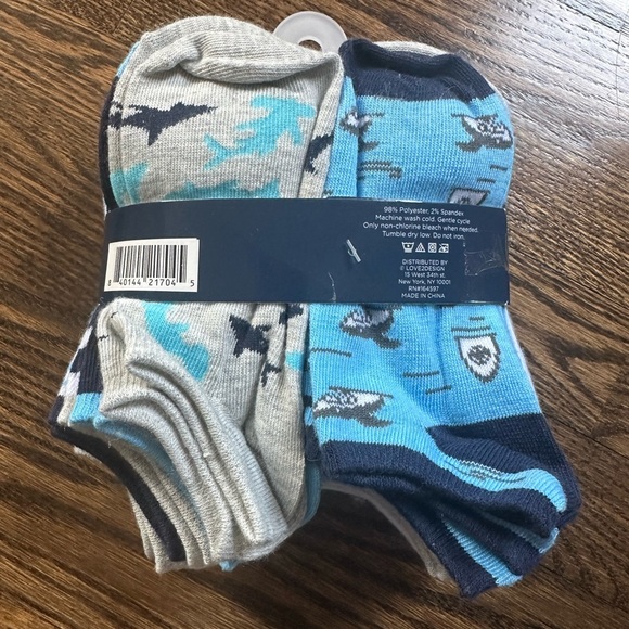 Love2Design Boys 20-Pack No-Show Socks Sharks Camo Stripes Size Medium (6–8.5) - Picture 3 of 4